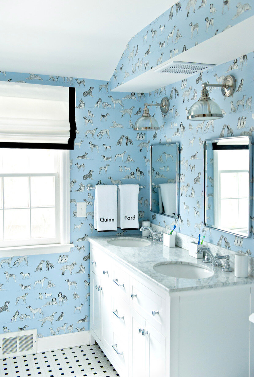 Ashley Colombo Interiors Blue Bathroom with Thibaut wallpaper