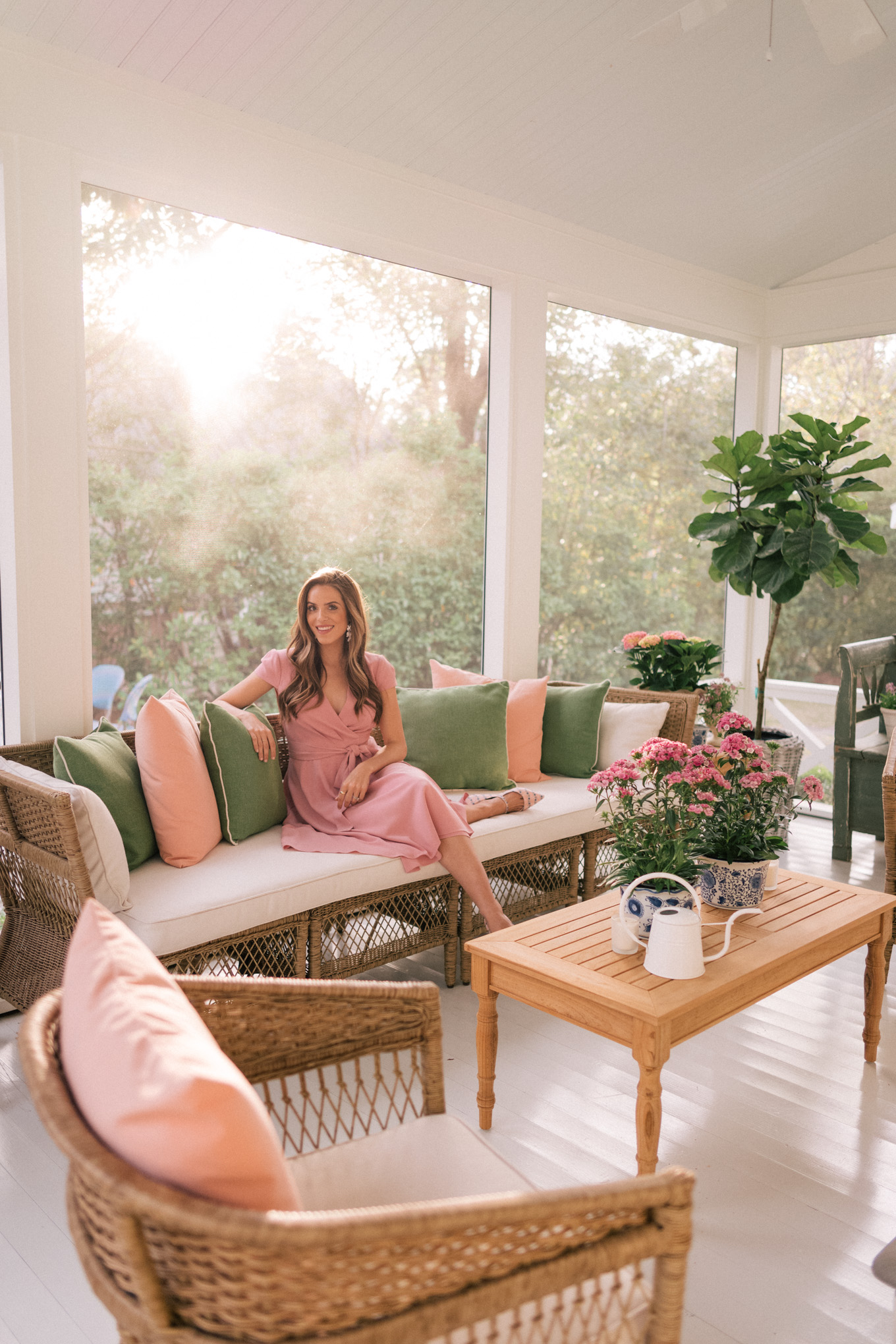 Home Tour / The Charming Charleston Home of Tastemaker Julia ...